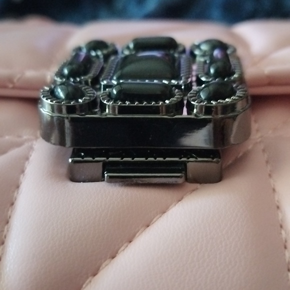 Pink Quilted Chain Shoulder Bag - Picture 5 of 7